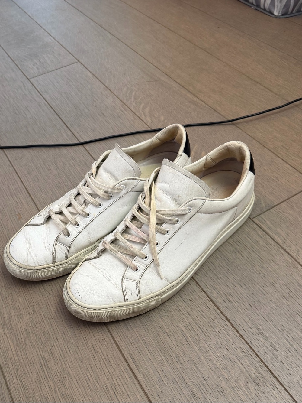 Men’s Common Projects - Picture 5 of 7